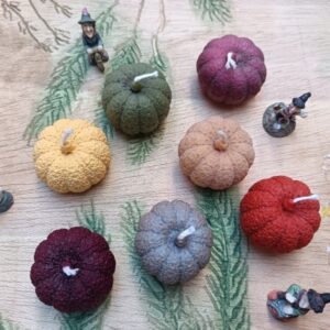 Calabazas, cera de abejas